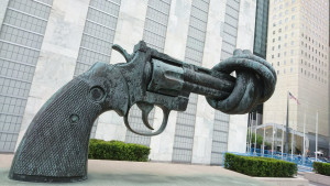 The Knotted Gun pro peace sculpture