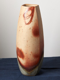 bizen_ceramic_by_miyao_masahiro_c._2005._courtesy_of_portland_japanese_garden_photo_by_chris_cassidy.jpg bizen_ceramic_by_miyao_masahiro_c._2005._courtesy_of_portland_japanese_garden_photo_by_chris_cassidy.jpg