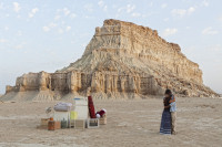 kboo_blue_sky_in_transit_cgohardashti-fromtheseriesstateless_exhibitionin-transit.tiff_.jpg kboo_blue_sky_in_transit_cgohardashti-fromtheseriesstateless_exhibitionin-transit.tiff_.jpg